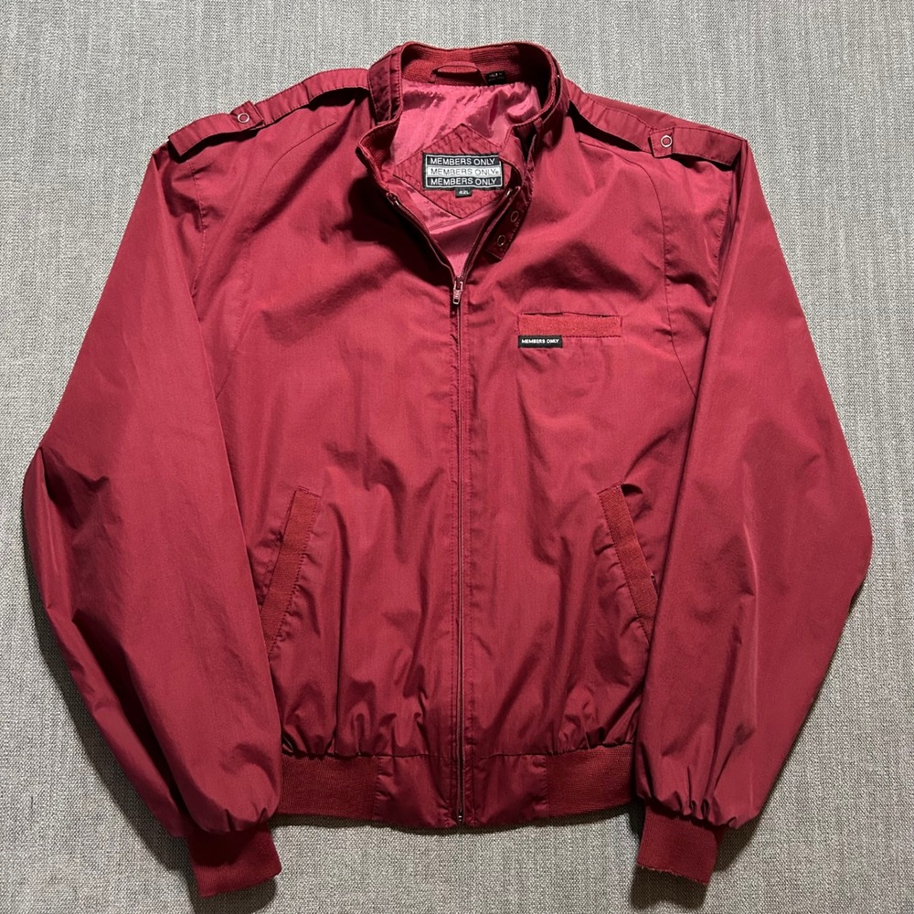 Members Only Racer Jacket Mens 42L Burgundy Vintage Epaulet Bomber
